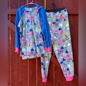 NWOT Vintage Faded Glory Blue and Pink Heart Pajama Set CLR